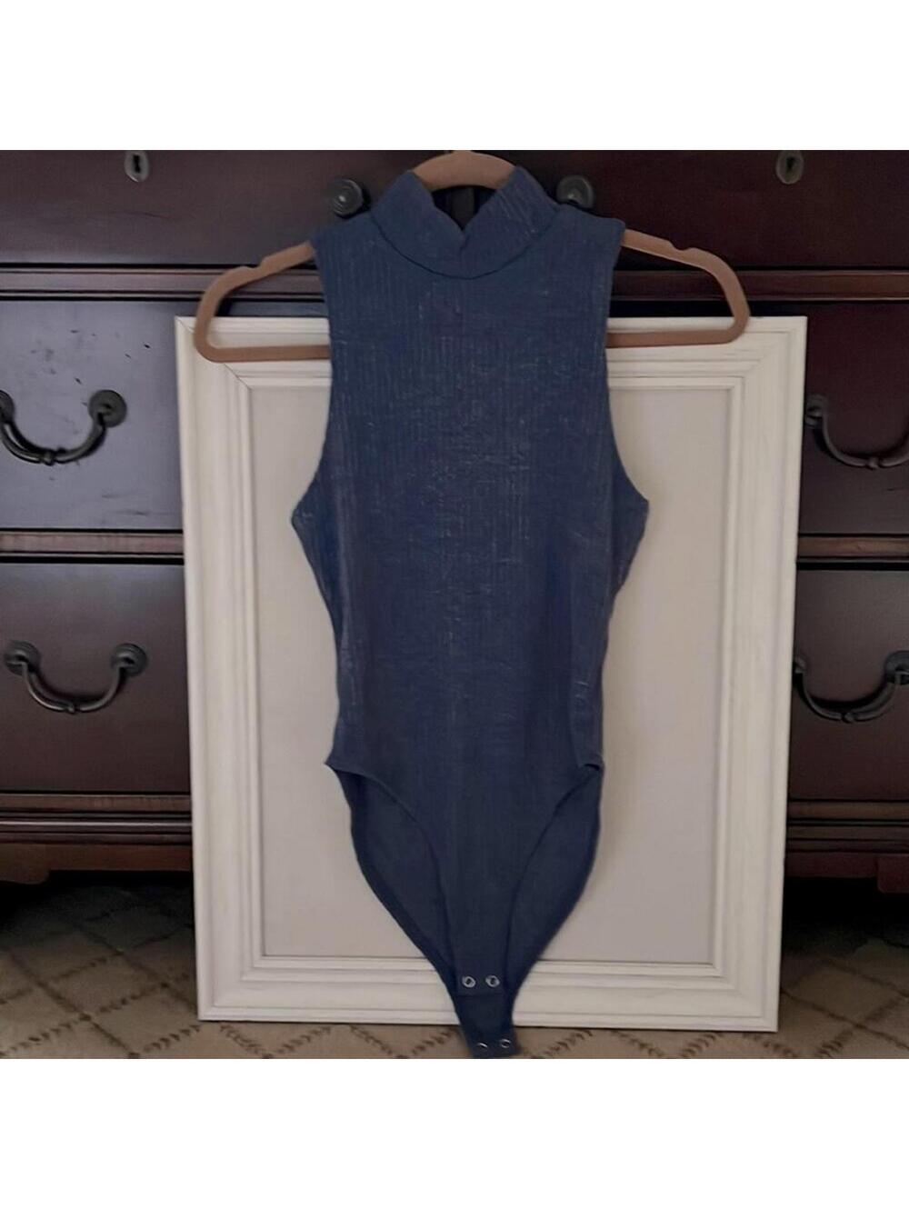 Forever 21 medium blue/gray mock neck sleeveless bodysuit w stretch NWOT S